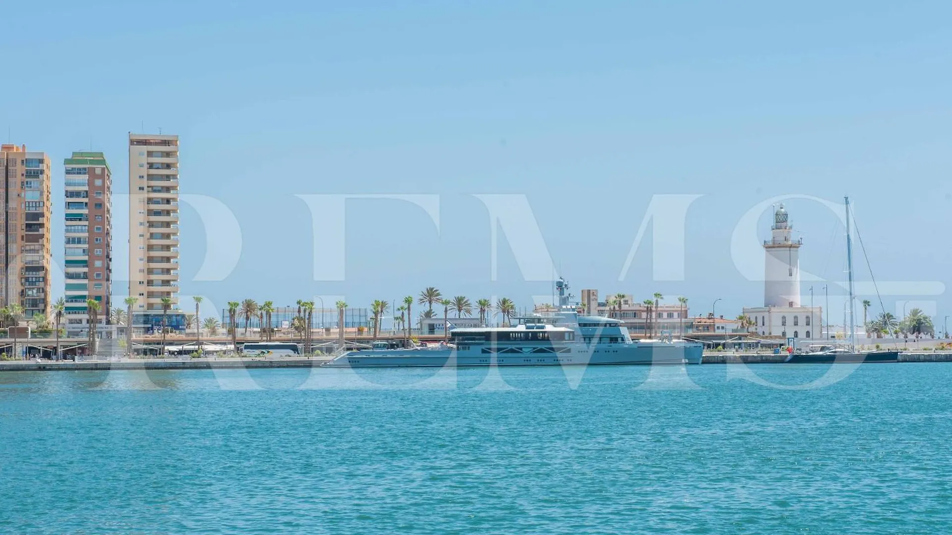 Elegant Coastal Charm With Unique Views By Rems Appartement Málaga Spanje