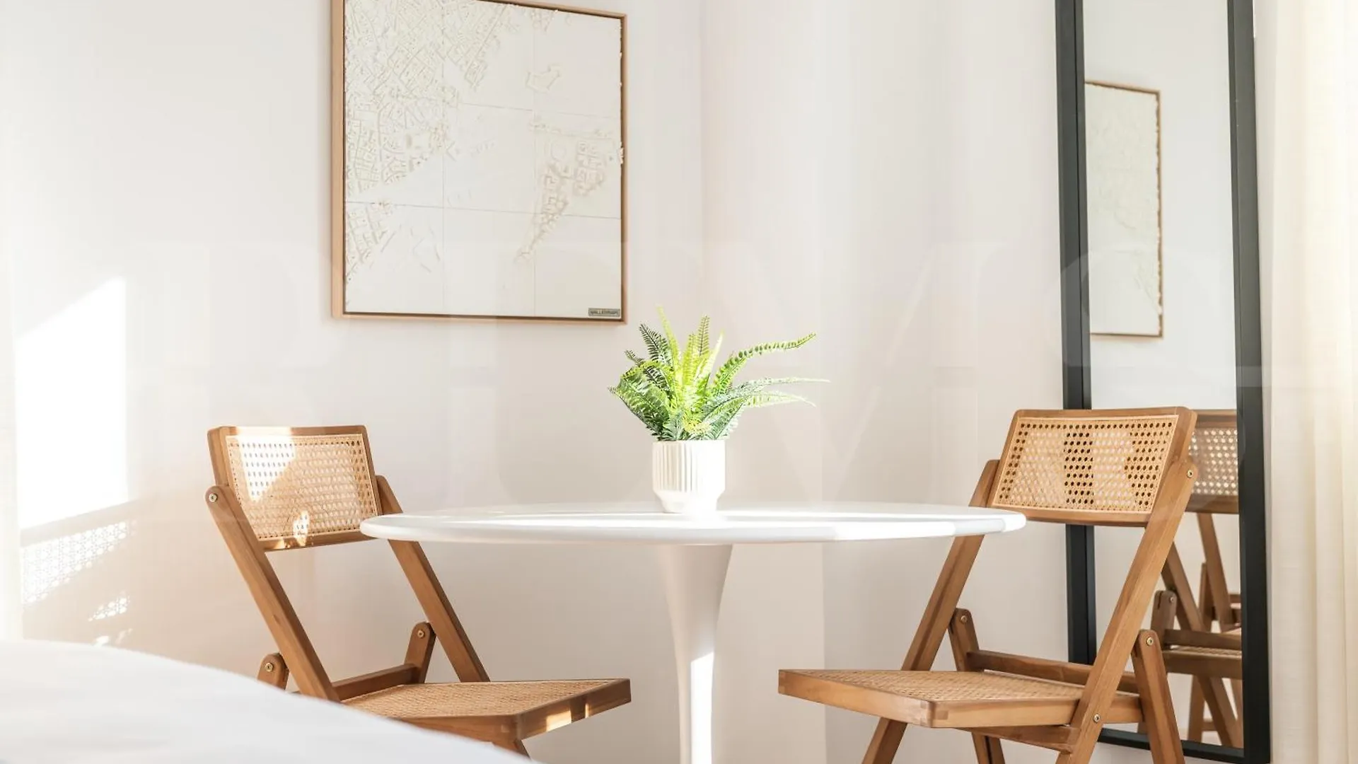 Elegant Coastal Charm With Unique Views By Rems Appartement Málaga Spanje